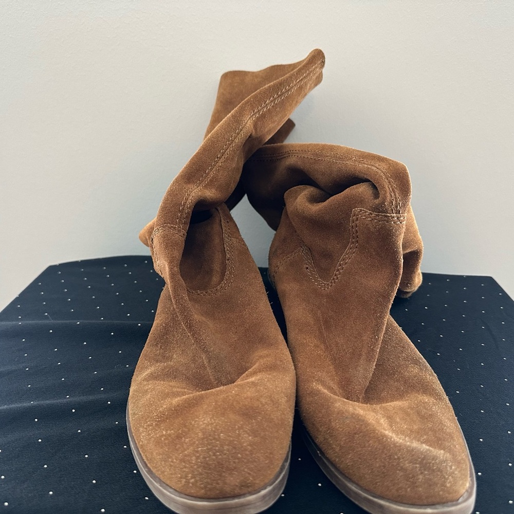 Nine West brown suede boots